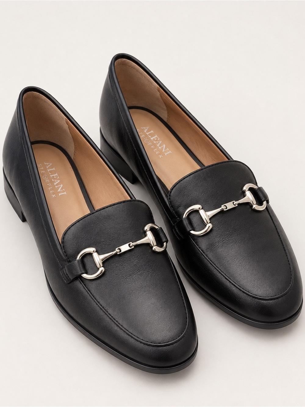 Alfani Stepflex Black Leather Horsebit Loafers Women’s Size 8M - Picture 2 of 3